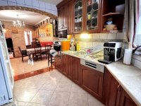 Eladó családi ház, XVII. kerületben 295 M Ft, 6 szobás