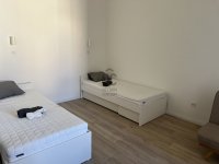 Eladó téglalakás, VII. kerületben 160 M Ft, 6 szobás