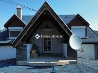 Eladó családi ház, Gödöllőn 165 M Ft, 8 szobás