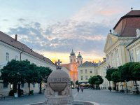 Eladó téglalakás, Székesfehérvárott, Kossuth utcában