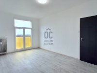 Eladó panellakás, Pécsett 49.9 M Ft, 2 szobás