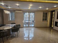 Eladó sorház, II. kerületben 390 M Ft, 7 szobás