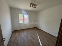 Eladó családi ház, Alsónémediben 120 M Ft, 6 szobás