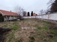 Eladó családi ház, Jászberényben 19.9 M Ft, 2 szobás