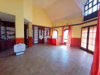 Eladó családi ház, Tolnán 35.499 M Ft, 8 szobás