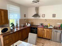 Eladó családi ház, Nyúlon 119.99 M Ft, 3+1 szobás