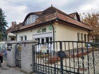 Eladó családi ház, Gyulán 180 M Ft, 7+2 szobás