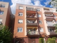 Eladó panellakás, Kecskeméten 56.9 M Ft, 3 szobás