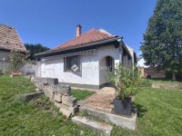 Eladó családi ház, Zsámbékon 79.9 M Ft, 2 szobás