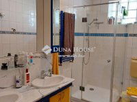 Eladó családi ház, Székesfehérvárott 145 M Ft, 6+2 szobás