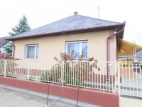 Eladó családi ház, Monorierdőn 62.9 M Ft, 3 szobás