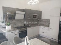 Eladó családi ház, XX. kerületben 65 M Ft, 3 szobás