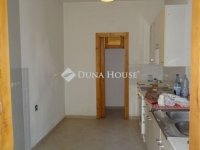 Eladó családi ház, Budapesten, XVIII. kerületben 170 M Ft