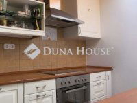Eladó téglalakás, II. kerületben 194.9 M Ft, 4 szobás