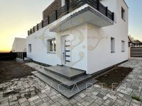 Eladó családi ház, Siófokon 115 M Ft, 5 szobás