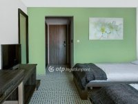 Eladó hotel, Velencén 990 M Ft / költözzbe.hu
