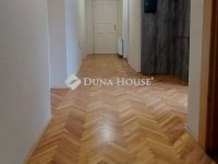 Kiadó téglalakás, albérlet, Pécsett 310 E Ft / hó, 5 szobás