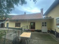 Eladó családi ház, Biharnagybajomban 5.5 M Ft, 2 szobás