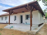 Eladó családi ház, Erdőkertesen 109.9 M Ft, 5 szobás