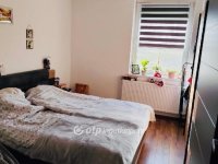 Eladó ikerház, Ajkán 65 M Ft, 2 szobás / költözzbe.hu