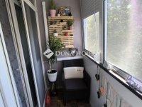 Eladó panellakás, Pécsett 62.9 M Ft, 3 szobás