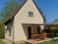 Eladó nyaraló, Békésen 30 M Ft, 4 szobás / költözzbe.hu