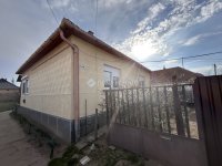 Eladó családi ház, Baján 51 M Ft, 4 szobás