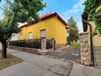 Eladó családi ház, Dunakeszin 139.9 M Ft, 4 szobás