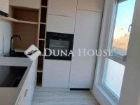 Kiadó panellakás, albérlet, Pécsett 180 E Ft / hó, 2 szobás