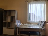 Kiadó téglalakás, albérlet, Szegeden 180 E Ft / hó, 2 szobás