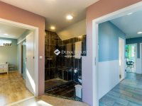 Eladó családi ház, Gödön 179.9 M Ft, 5 szobás