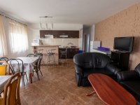 Kiadó családi ház, albérlet, Székesfehérvárott 450 E Ft / hó