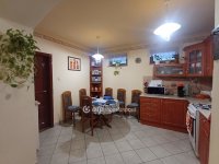 Eladó családi ház, Szigetszentmiklóson 103.9 M Ft, 4+1 szobás