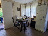 Eladó nyaraló, Velencén 34 M Ft, 3 szobás / költözzbe.hu