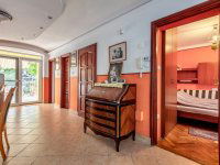 Eladó családi ház, Balatonakarattyán 158 M Ft, 5 szobás