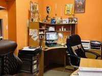 Eladó családi ház, Kesztölcön 79.5 M Ft, 6 szobás