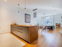 Eladó téglalakás, V. kerületben 325 M Ft, 4 szobás