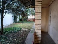 Eladó családi ház, Karácsondon 23.5 M Ft, 4 szobás