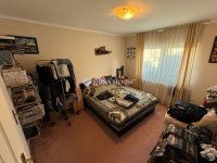 Eladó családi ház, Esztergomban 115 M Ft, 4 szobás