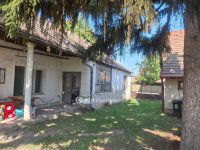 Eladó családi ház, Kisorosziban 74.9 M Ft, 3 szobás