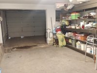 Eladó családi ház, Balatonföldváron 149 M Ft, 8 szobás