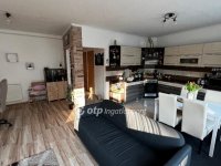Eladó téglalakás, Egerben 79.5 M Ft, 3 szobás