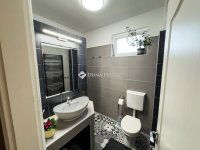 Eladó ikerház, Vecsésen 155 M Ft, 5 szobás