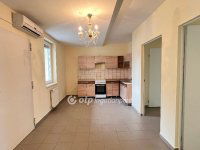 Eladó téglalakás, Egerben 62.9 M Ft, 1+2 szobás