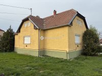 Eladó családi ház, Jánossomorján 64.9 M Ft, 3 szobás