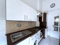 Eladó téglalakás, V. kerületben 79.9 M Ft, 2 szobás