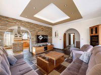 Eladó családi ház, Dunakeszin 255 M Ft, 5 szobás