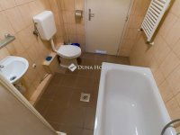 Eladó téglalakás, V. kerületben 120 M Ft, 3 szobás