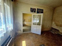 Eladó családi ház, Pécsett 19.9 M Ft, 5 szobás