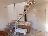 Eladó családi ház, Szegeden 54.99 M Ft, 2 szobás